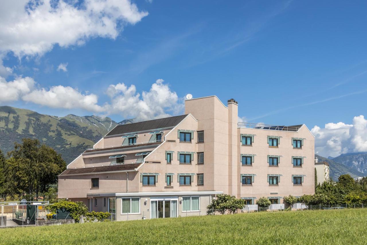 Aviano Palace Hotel Buitenkant foto