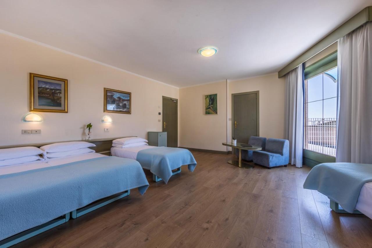 Aviano Palace Hotel Buitenkant foto