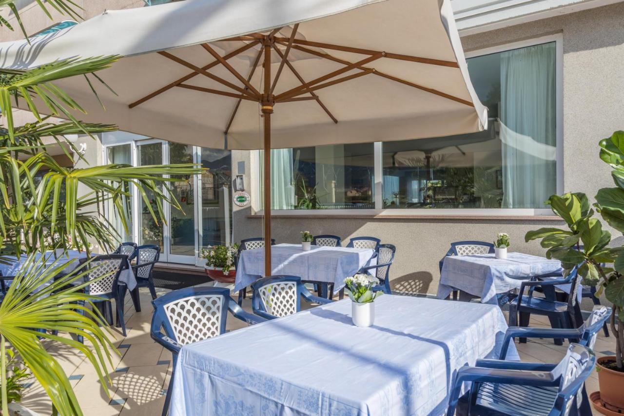 Aviano Palace Hotel Buitenkant foto